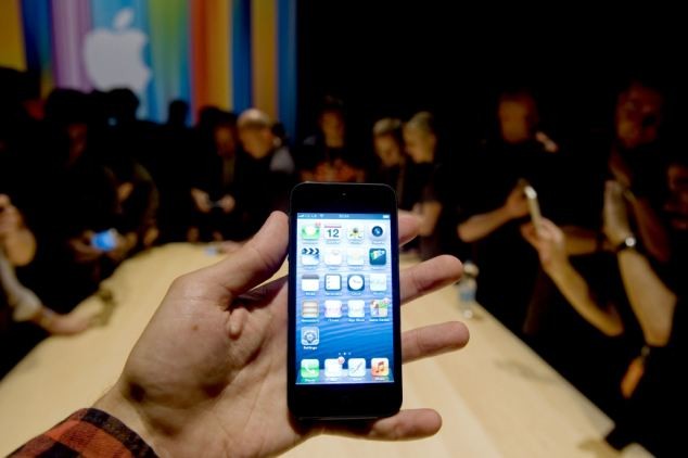 iPhone 5 nhận được hai triệu đơn đặt hàng chỉ trong vòng 24h ảnh 1